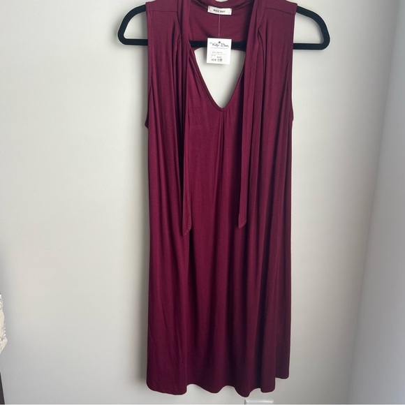 NWT Mod Ref Burgundy Dress with Tie Front & Cut Out Details - Large - Picture 9 of 12